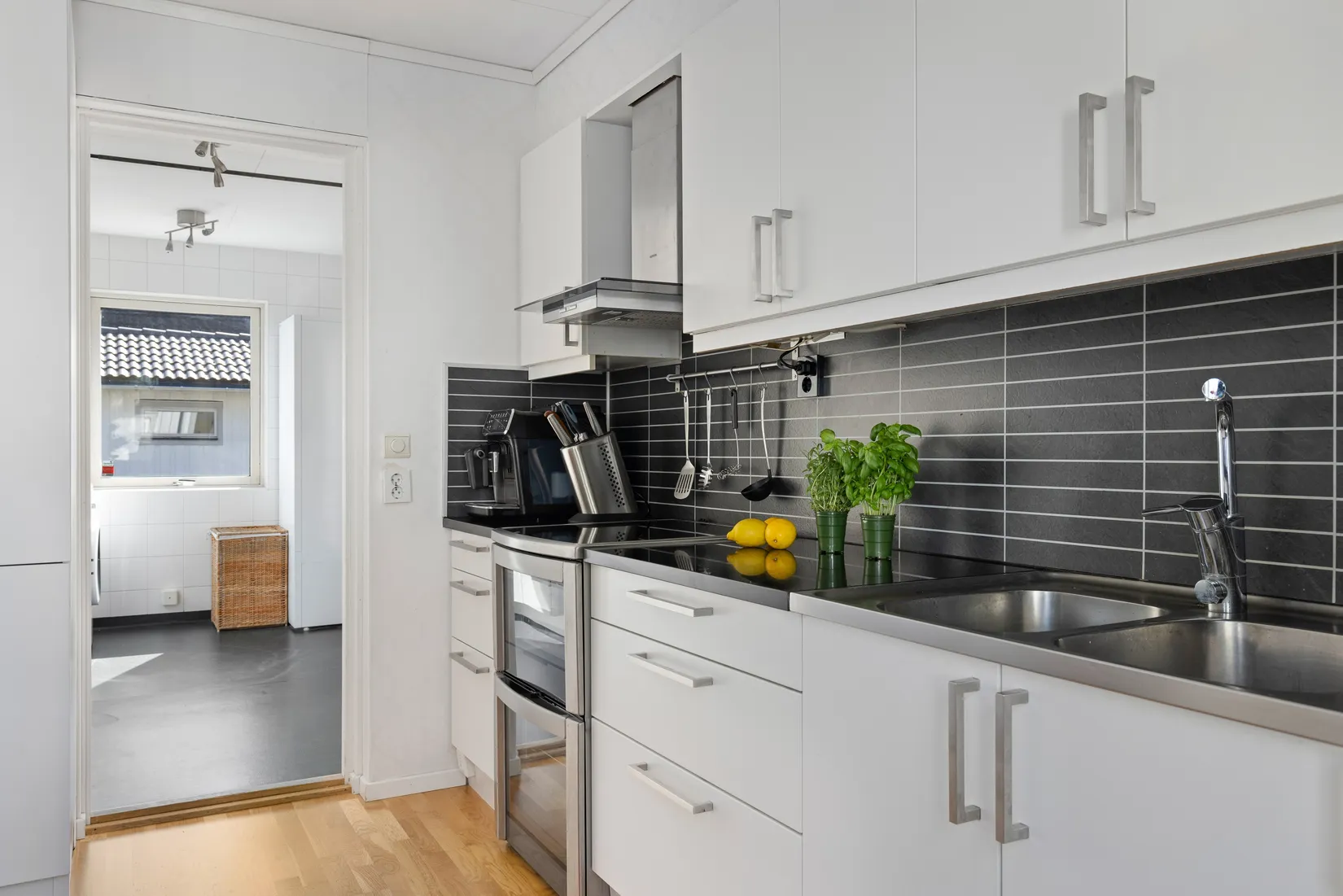 Villa, Älghagsstigen 28, Hässelby Norra Villastad, Stockholm