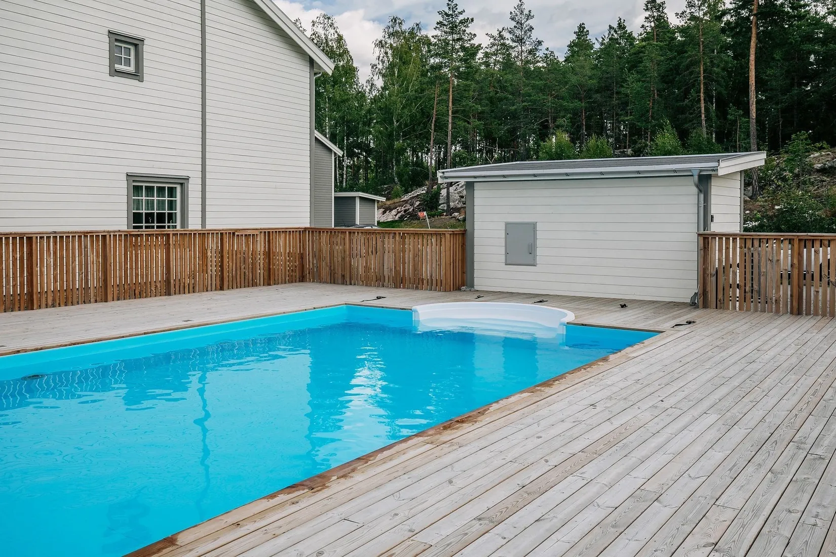 Radhus, Blåhallonvägen 19B, Strängnäs