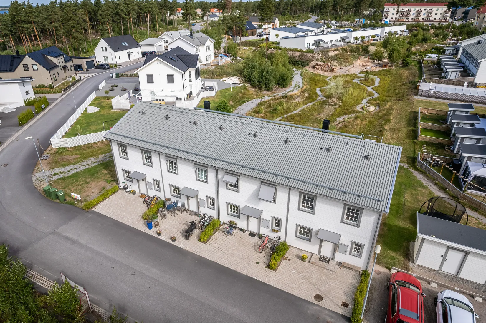 Radhus, Blåhallonvägen 19B, Strängnäs