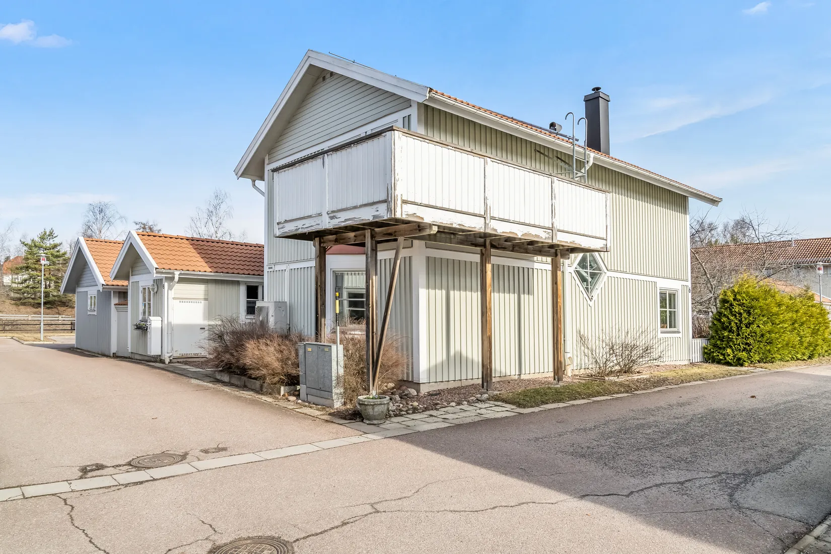 Villa, Södra Strömvägen 6, Masugnen, Falun