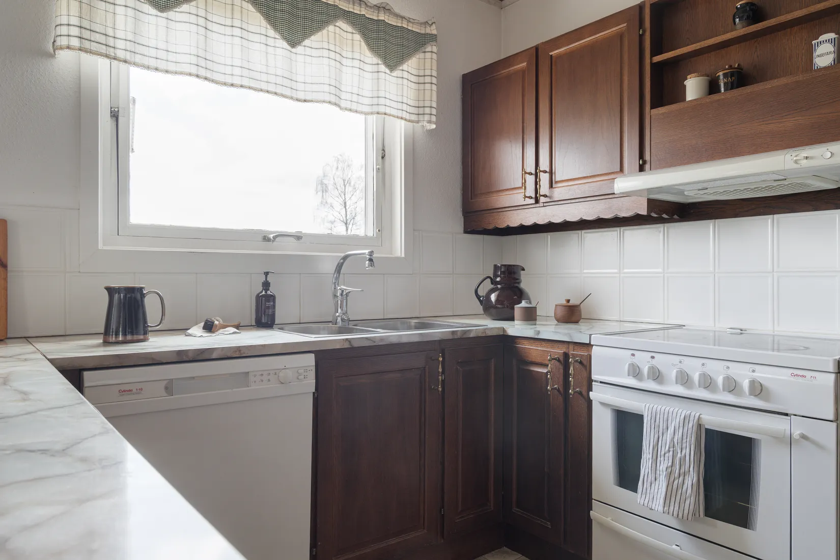 Villa, Brattlyckevägen 2, Floda, Lerum