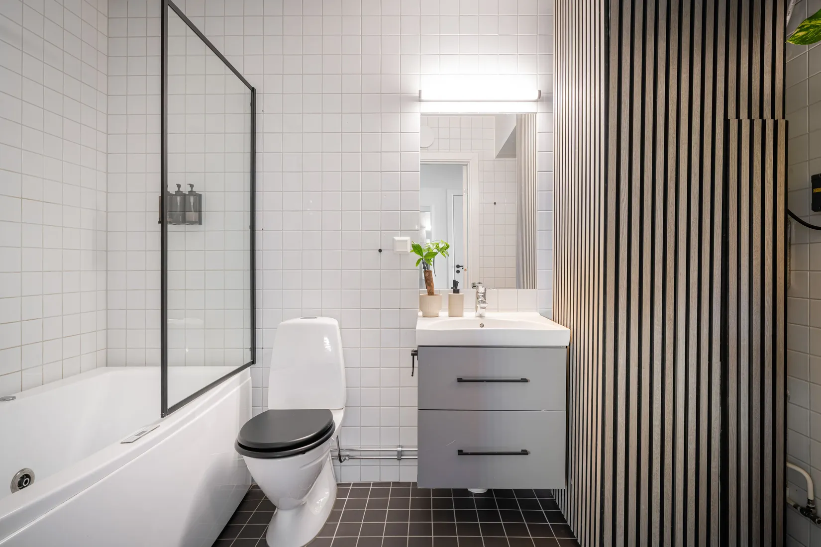 Radhus, Trevingevägen 23, Ulvsunda, Stockholm