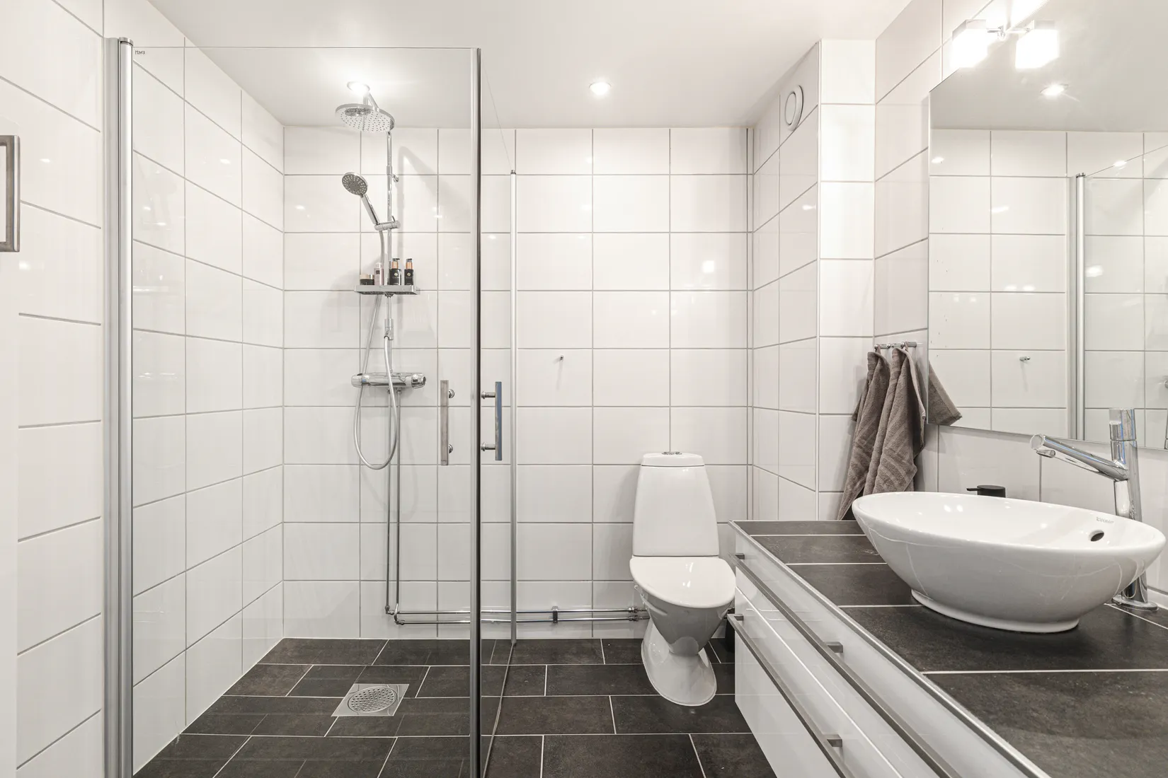 Villa, Radhus, Sisjövägen 355, Askim - Sisjön, Göteborg