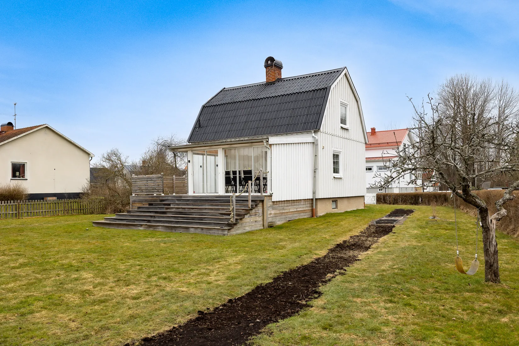 Villa, Åkarevägen 8, Hällabrottet, Kumla