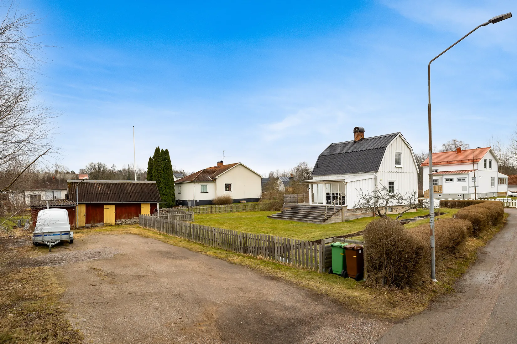 Villa, Åkarevägen 8, Hällabrottet, Kumla