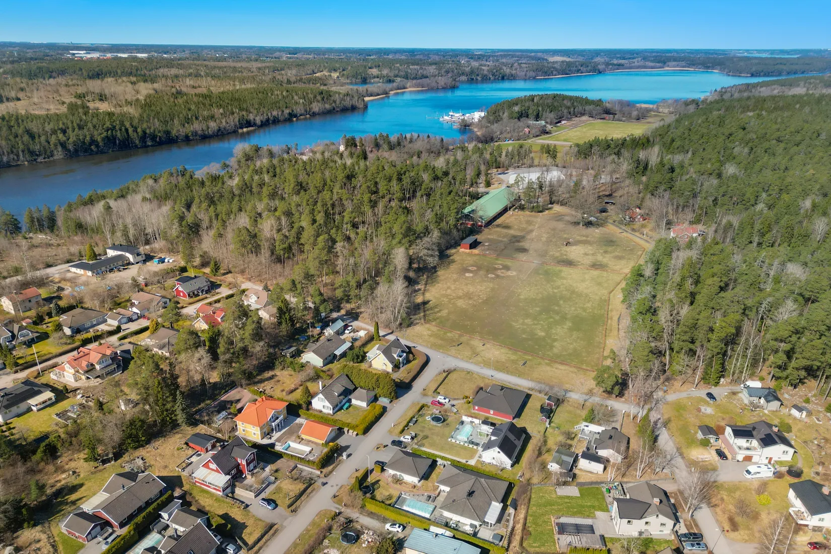 Villa, Biskop Johannes väg 23, Stäket, Järfälla
