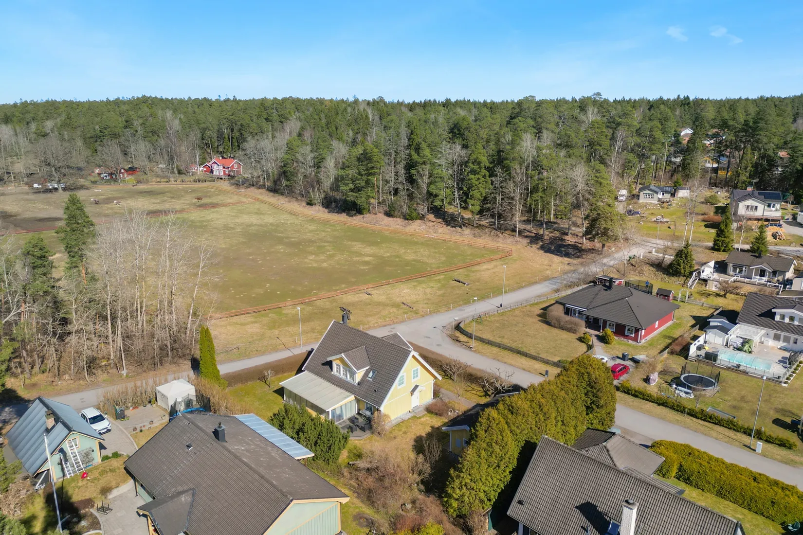 Villa, Biskop Johannes väg 23, Stäket, Järfälla