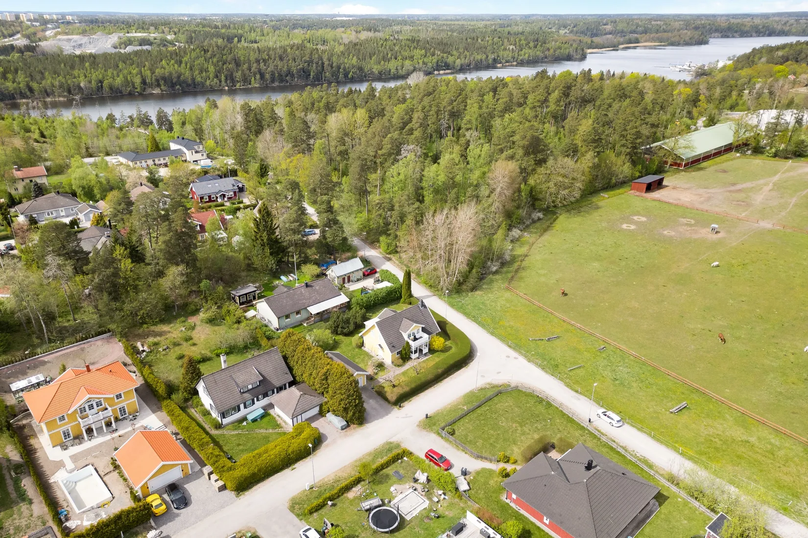 Villa, Biskop Johannes väg 23, Stäket, Järfälla