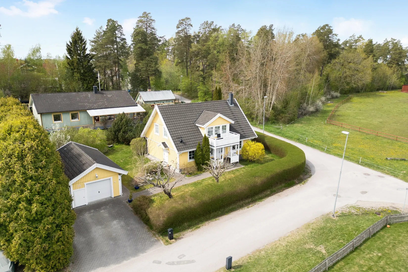 Villa, Biskop Johannes väg 23, Stäket, Järfälla