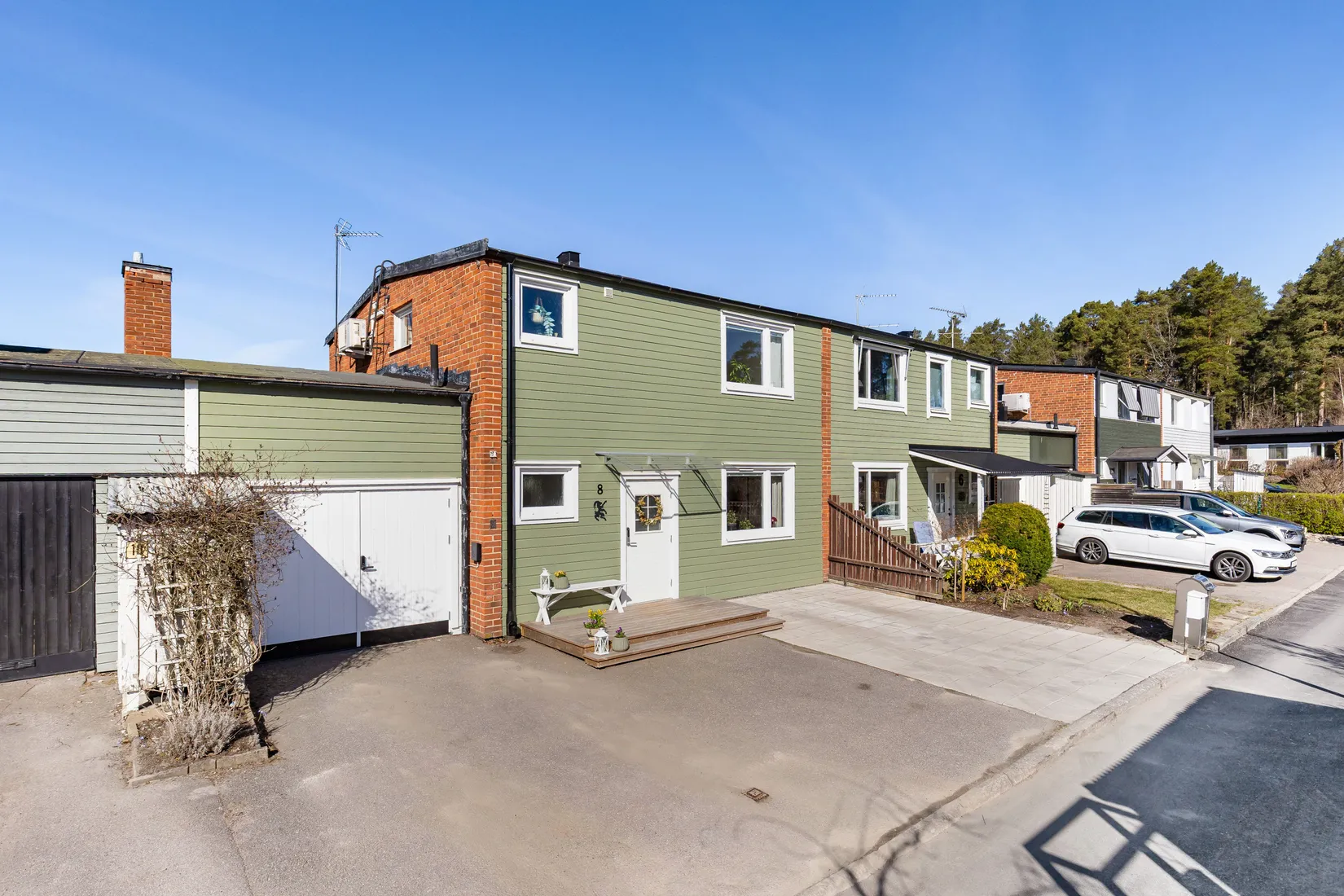 Villa, Radhus, Guldvingestigen 8, Åleryd, Linköping