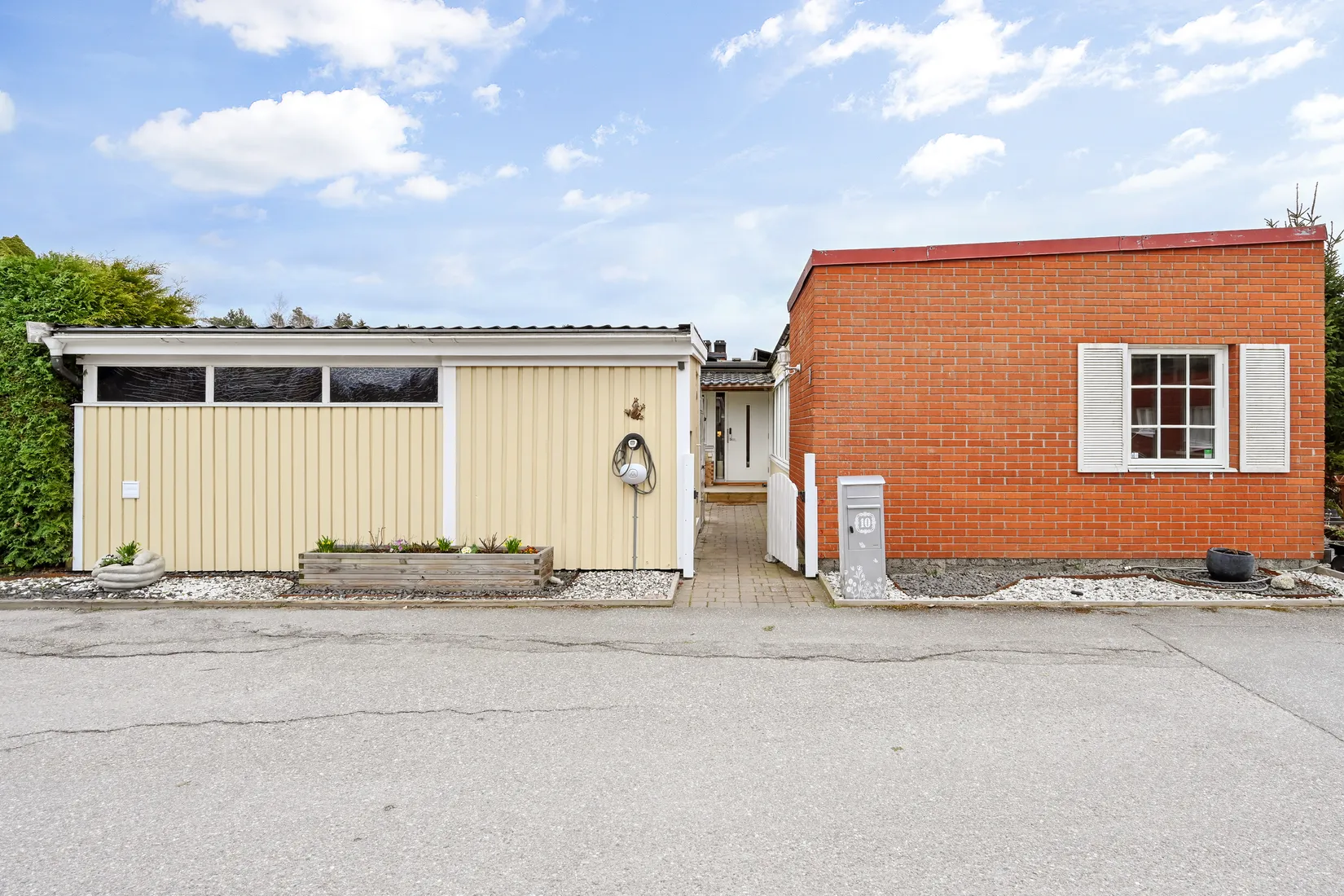 Villa, Näckrosvägen 10, Sjukyrkoberget, Upplands Väsby