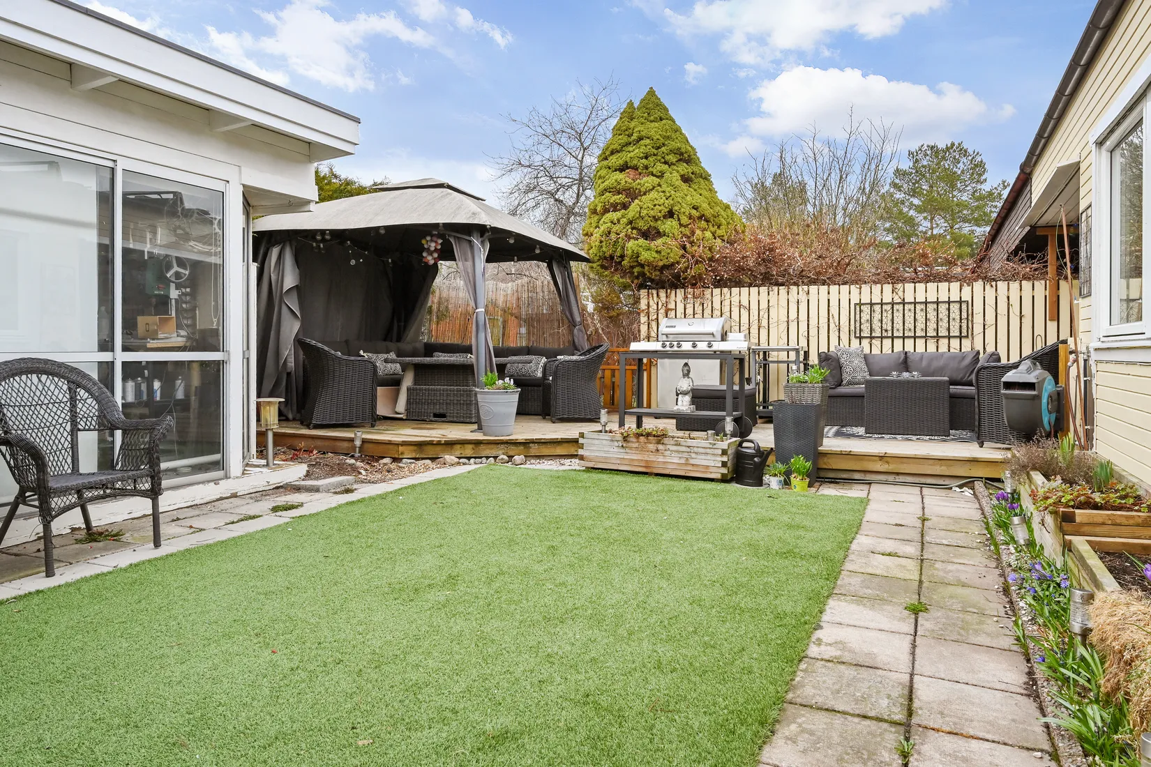 Villa, Näckrosvägen 10, Sjukyrkoberget, Upplands Väsby