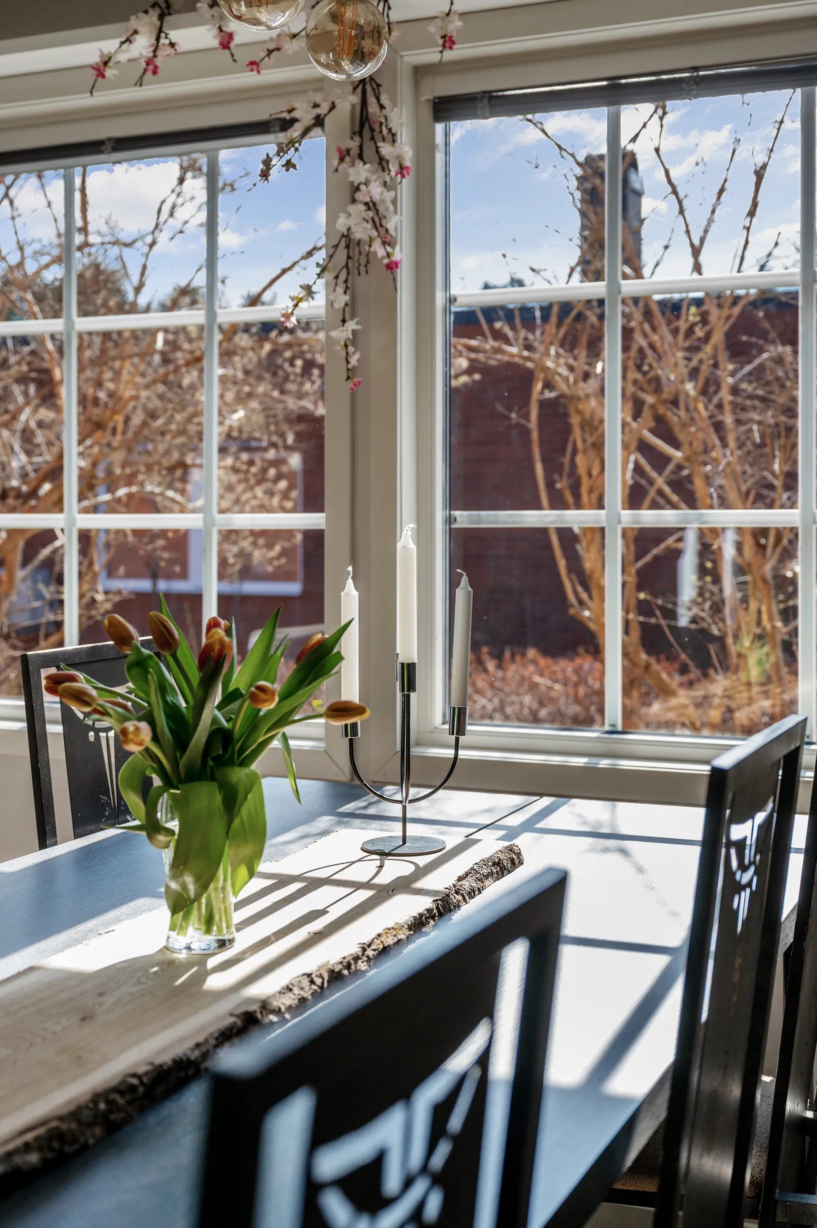 Villa, Radhus, Näckrosvägen 10, Sjukyrkoberget, Upplands Väsby