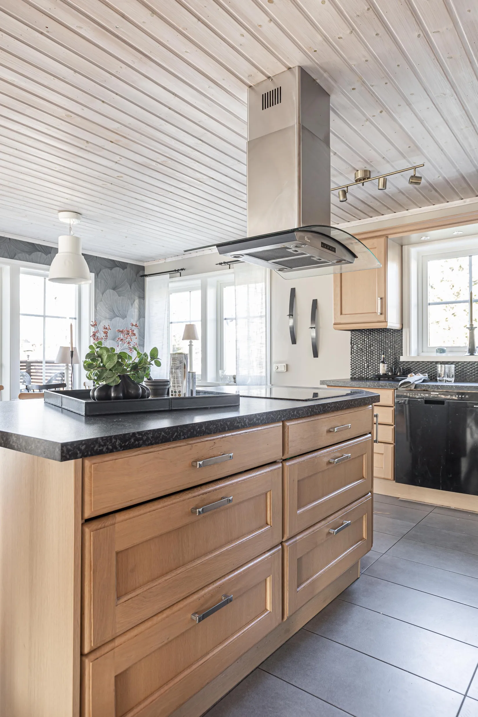 Villa, Sjöhammarvägen 2, Kvicksund, Eskilstuna