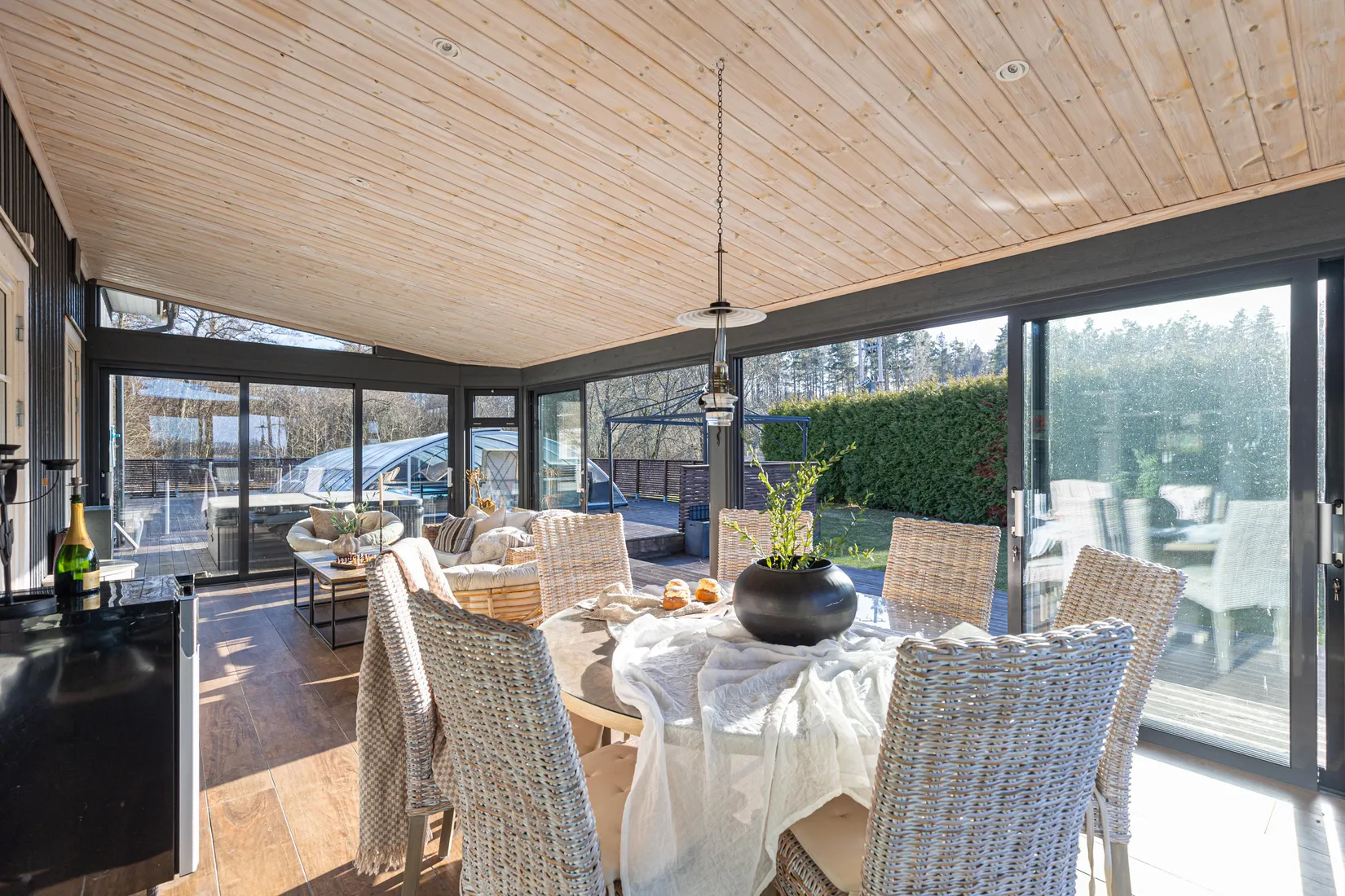 Villa, Sjöhammarvägen 2, Kvicksund, Eskilstuna