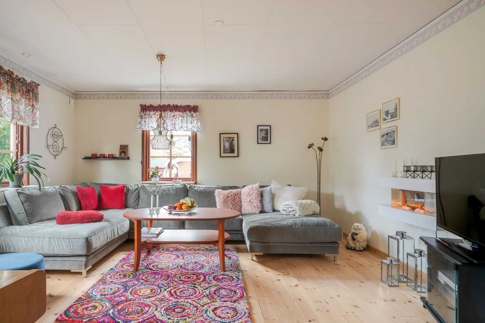 Villa, Bjurtorpsvägen 3, Bjuren, Flen