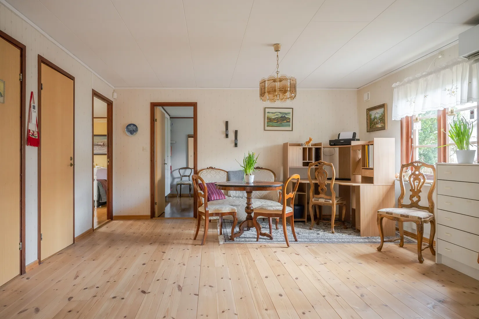 Villa, Bjurtorpsvägen 3, Bjuren, Flen