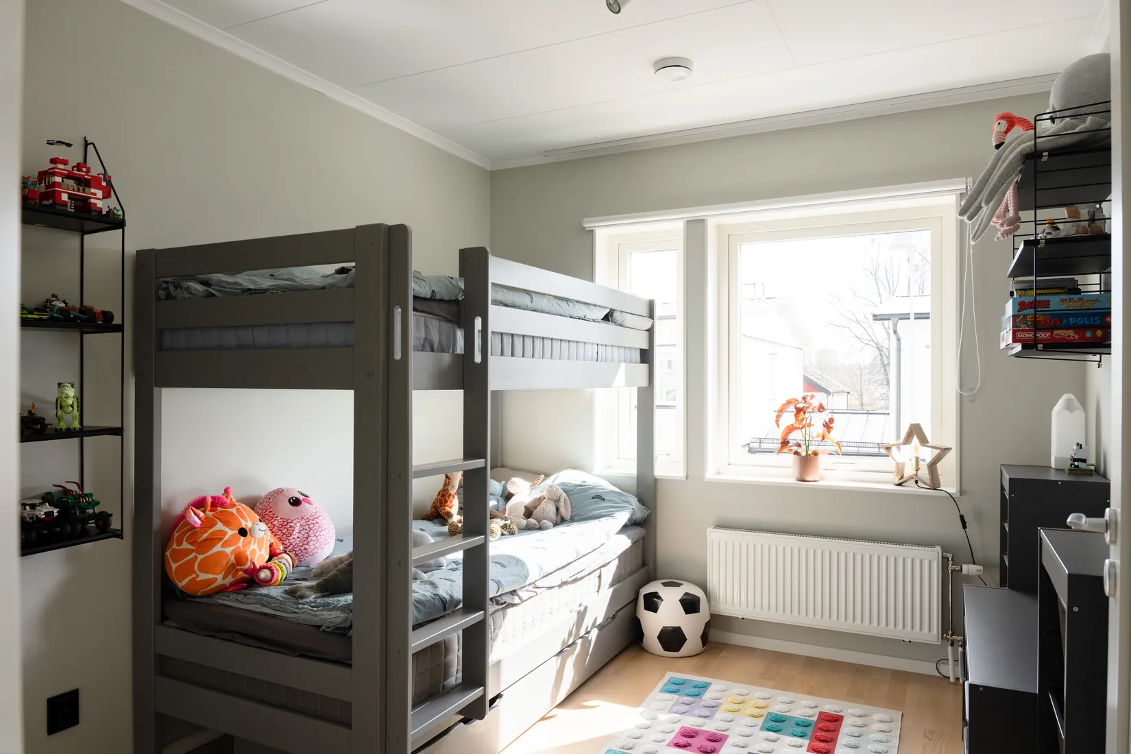 Villa, Radhus, Landerigatan 11, Nordanby, Västerås