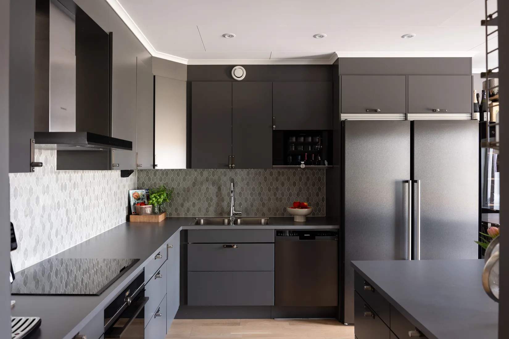 Villa, Radhus, Landerigatan 11, Nordanby, Västerås