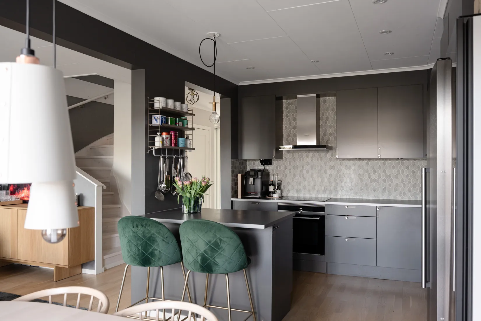 Villa, Radhus, Landerigatan 11, Nordanby, Västerås