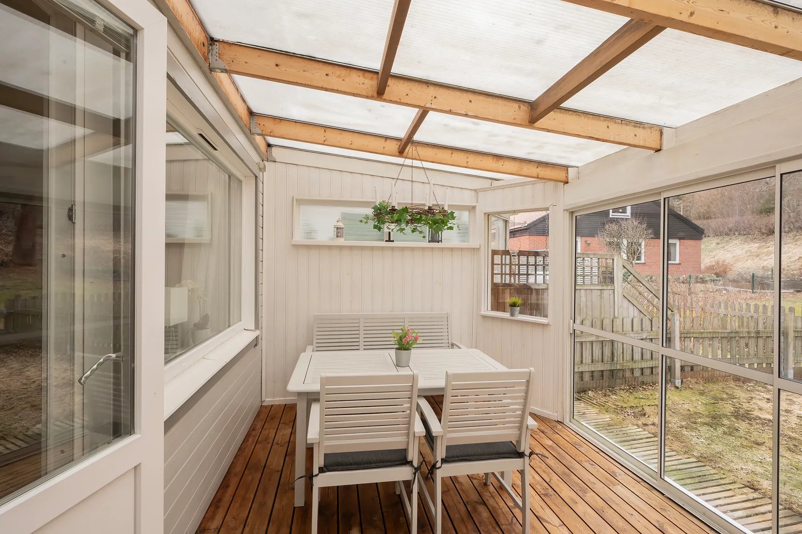 Radhus, Norrvallavägen 25, Tullinge Parkhem, Botkyrka