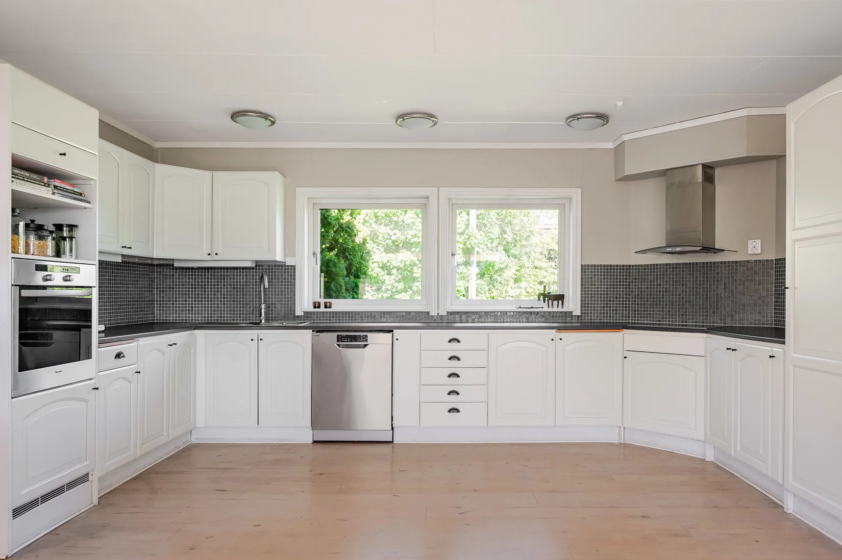 Villa, Lilla Björnvägen 3, Västra Solgård, Huddinge