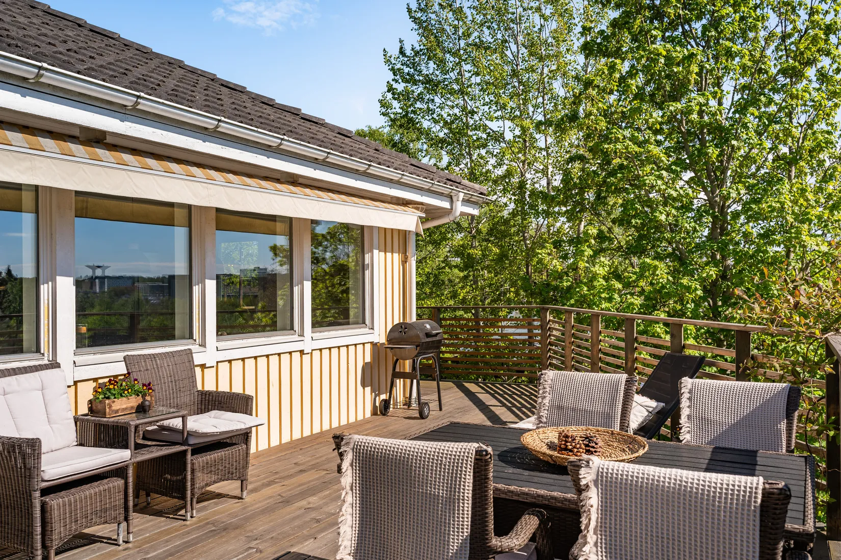 Villa, Lilla Björnvägen 3, Västra Solgård, Huddinge