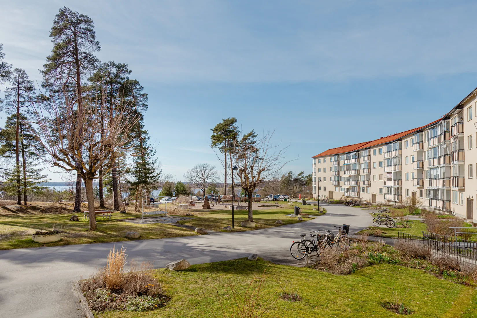 Bostadsrätt, Smedvägen 16, Kallhäll, Järfälla