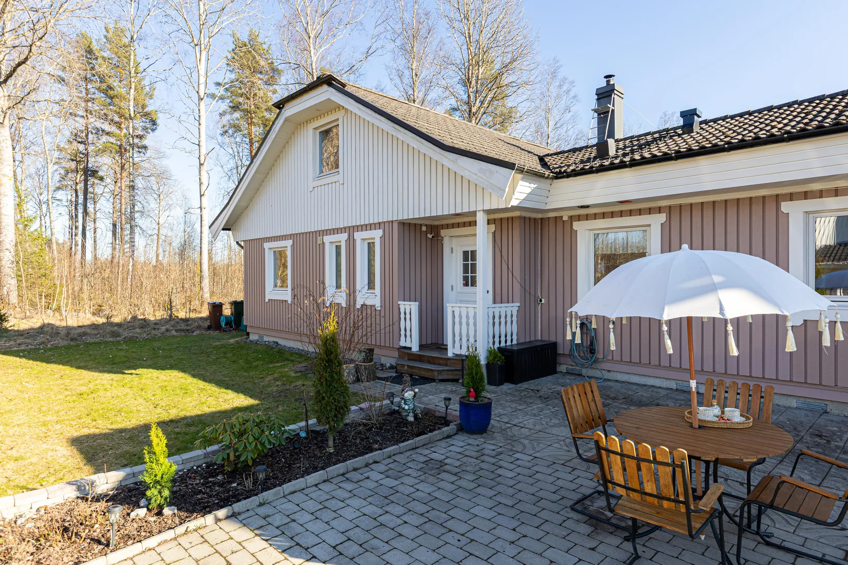 Villa, Medelpadsvägen 19, Gryta, Västerås
