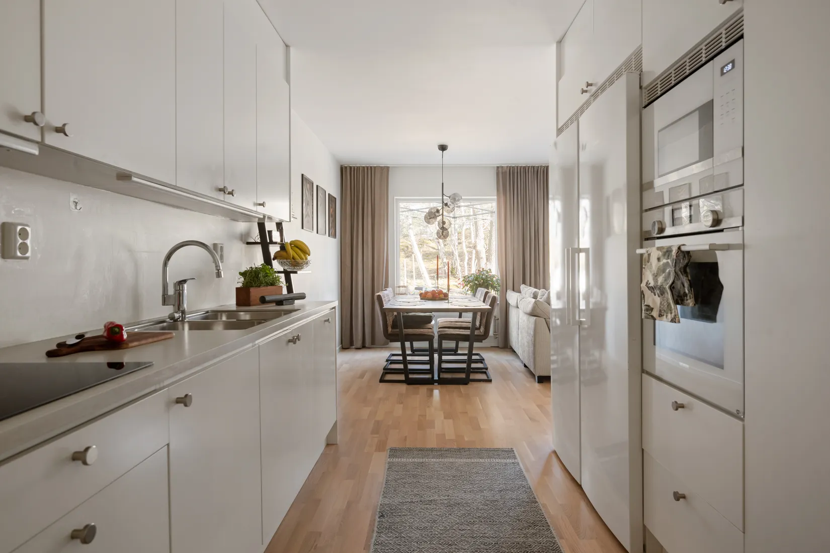 Bostadsrätt, Radhus, Viggholmsvägen 11, Vårberg, Stockholm