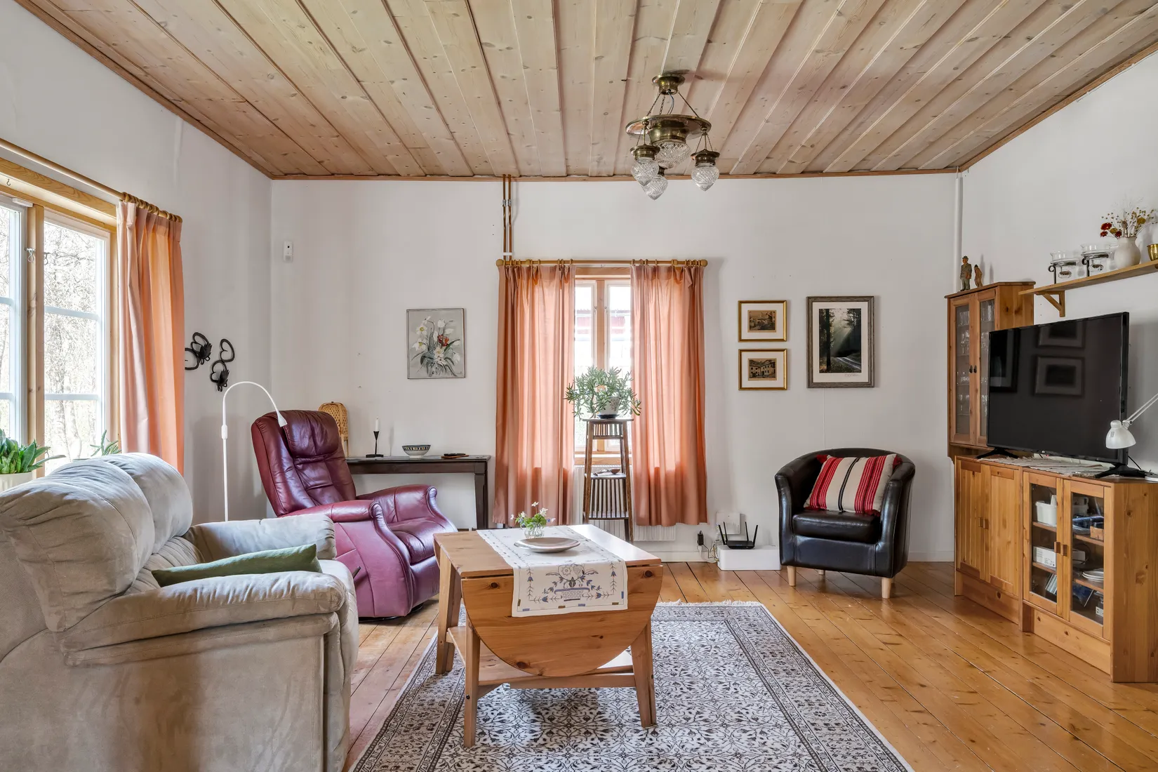 Villa, Långruddu 517, Vendel, Tierp