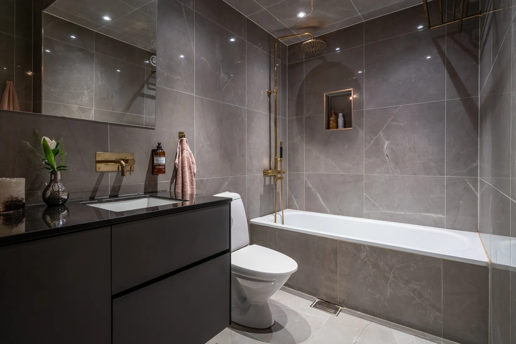 Bostadsrätt, Södra vägen 81, Lorensberg, Göteborg