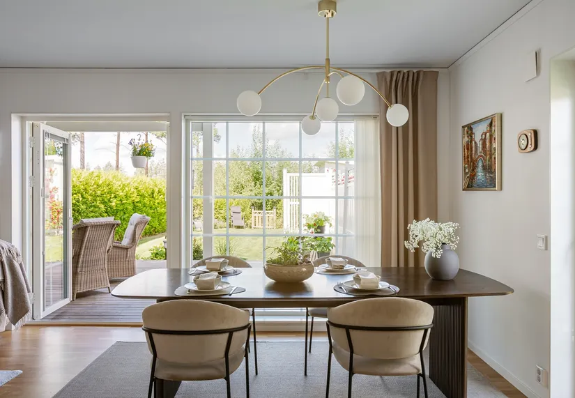 Villa, Radhus, Ciderfabrikens väg 60, Steninge Slottsby, Sigtuna