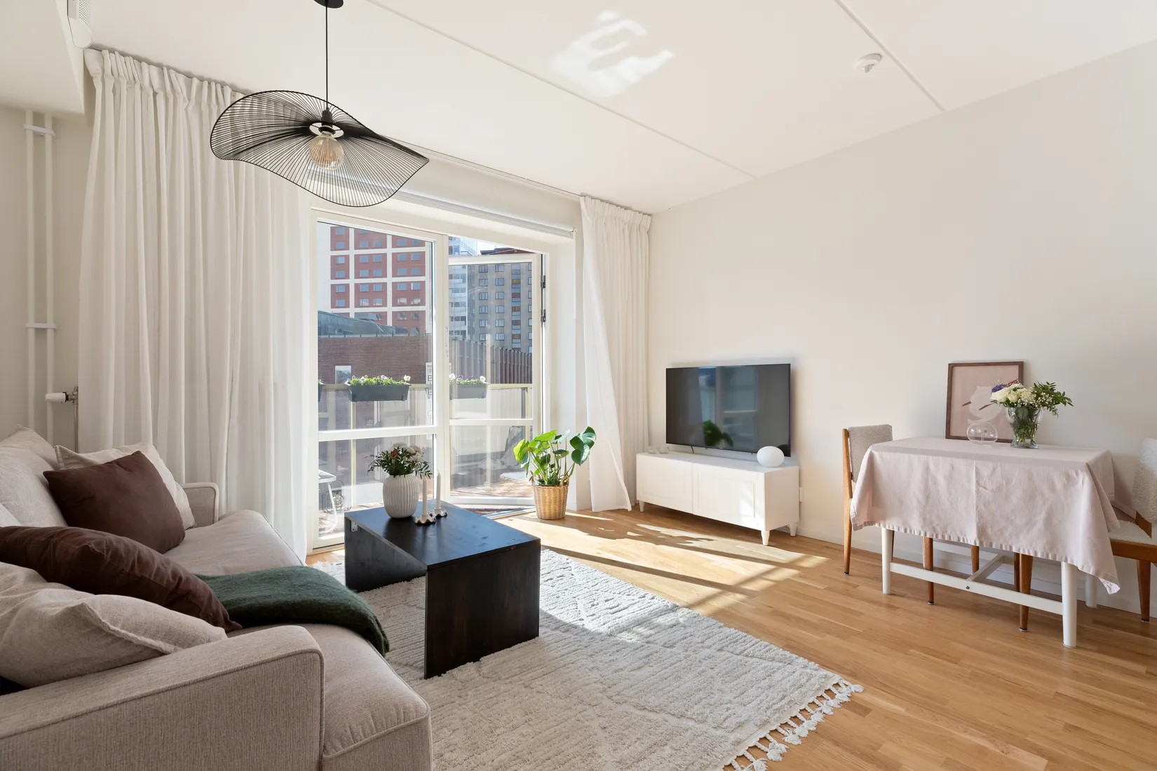 Bostadsrätt, Solnavägen 29I, Solna C, Solna