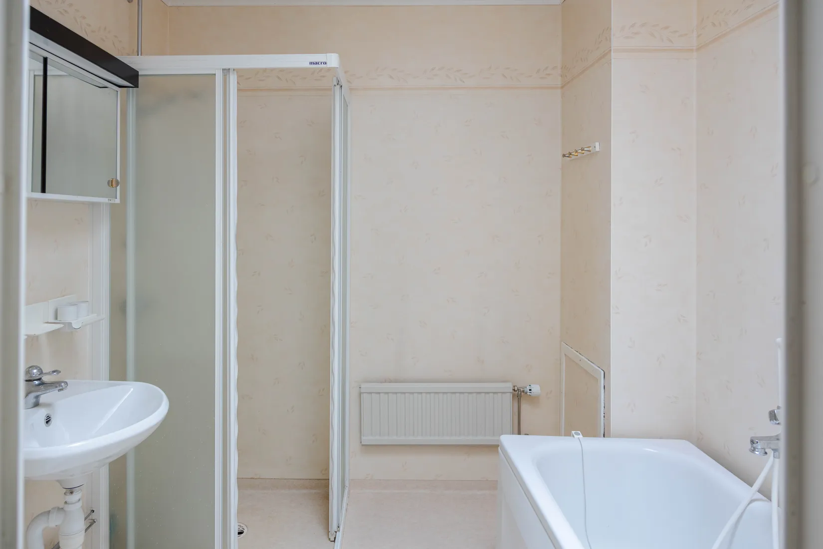 Radhus, Bandverksgatan 237, Bäckby, Västerås