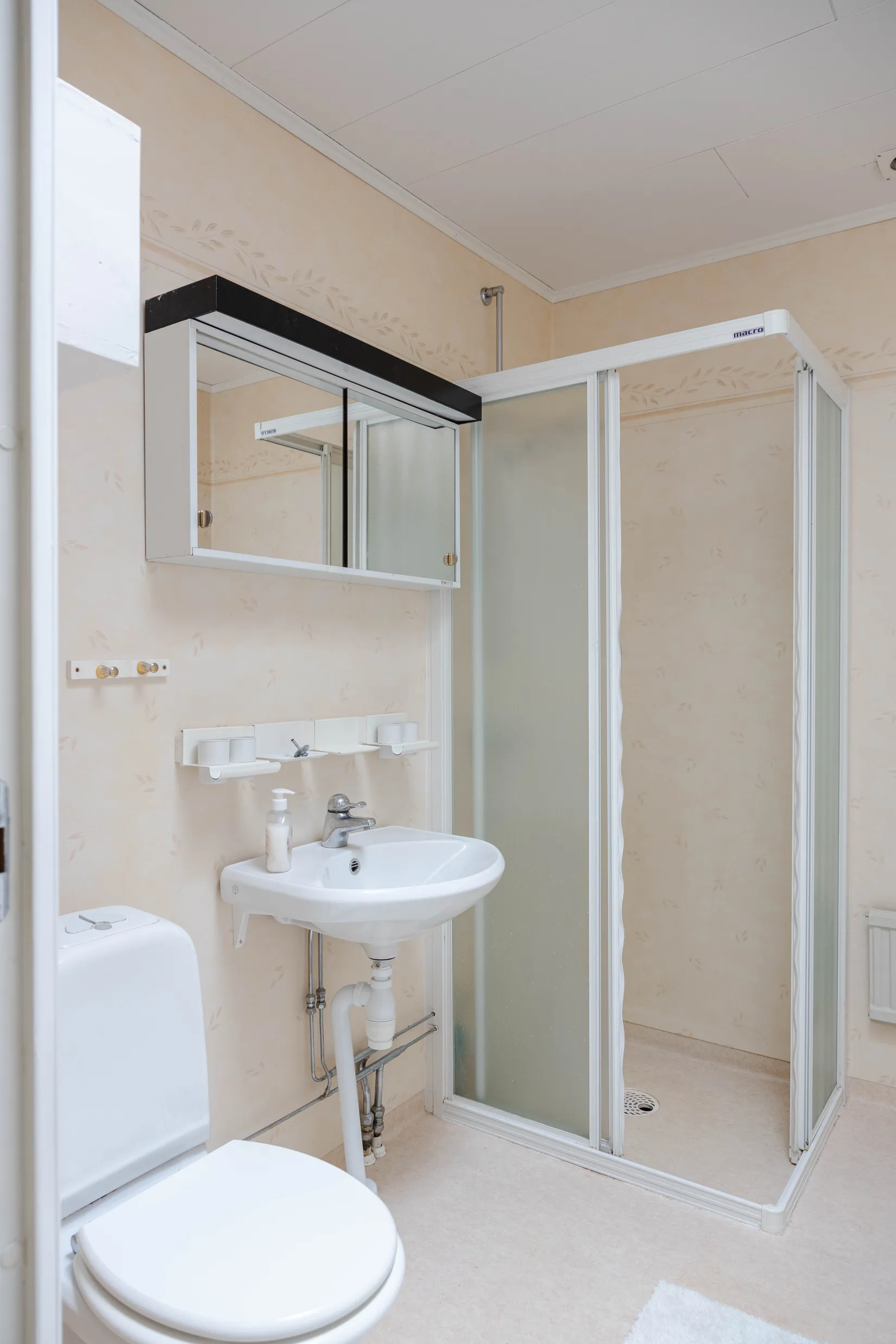 Radhus, Bandverksgatan 237, Bäckby, Västerås