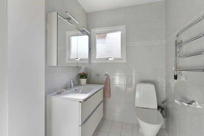 Villa, Norrskensvägen 4, Skälby, Järfälla