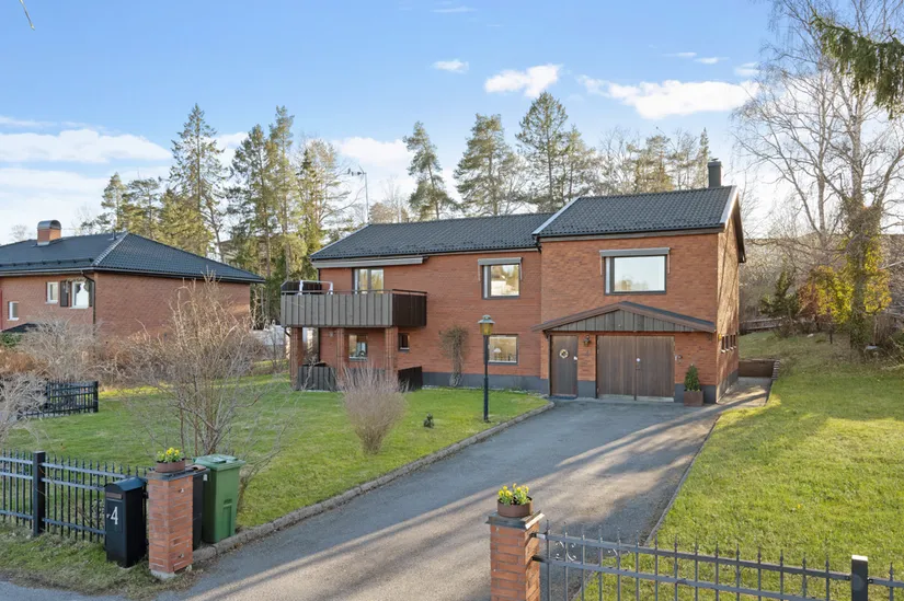 Villa, Norrskensvägen 4, Skälby, Järfälla