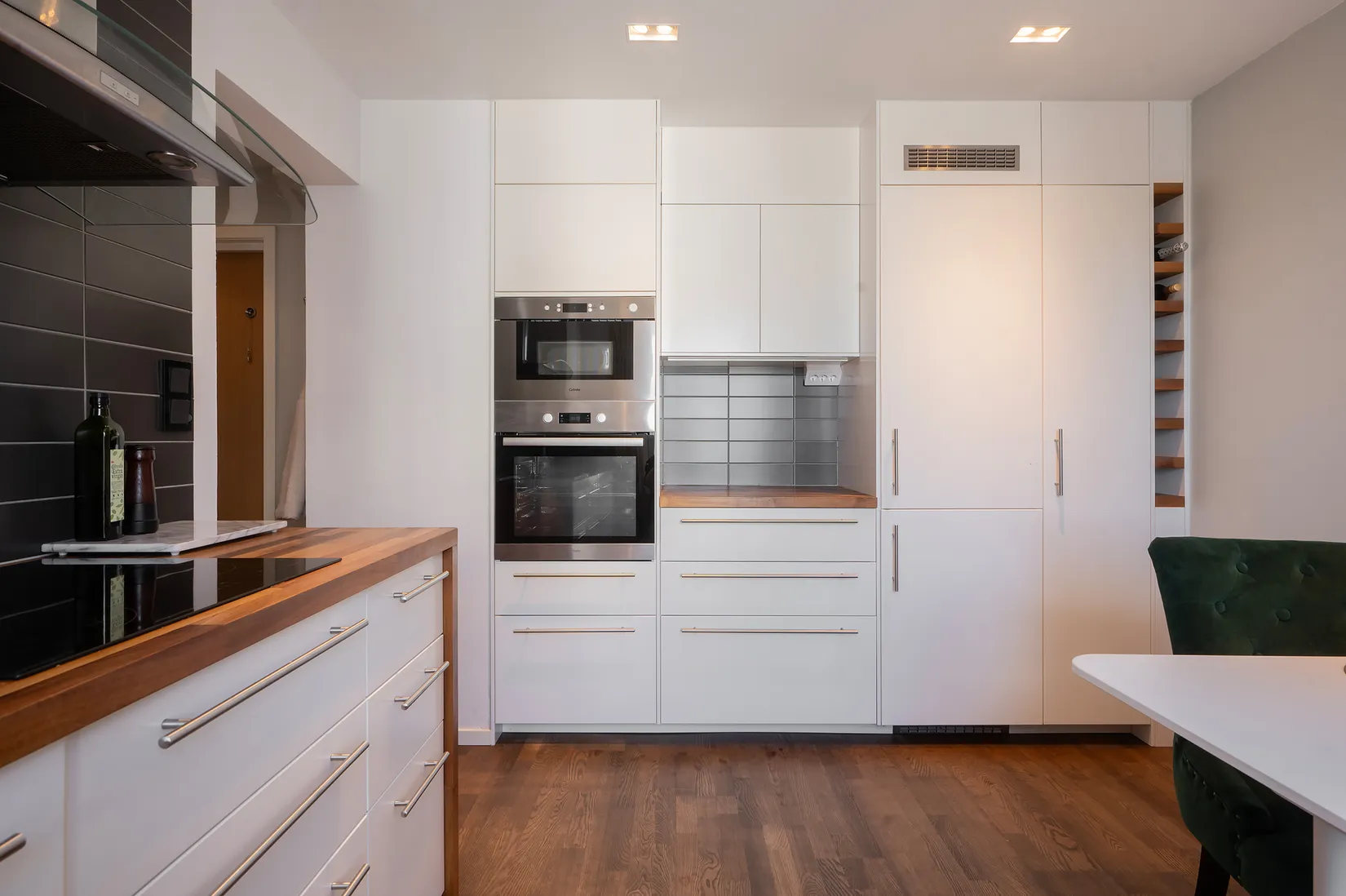 Bostadsrätt, Vikingavägen 15, Centrala Huddinge - Kvarnbergsplan, Huddinge