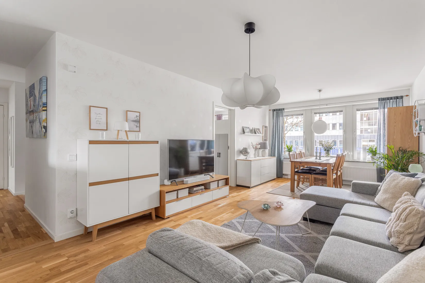 Bostadsrätt, Östersundsgatan 2, Vån 1 (21015/1005), Vällingby Parkstad / Råcksta, Stockholm