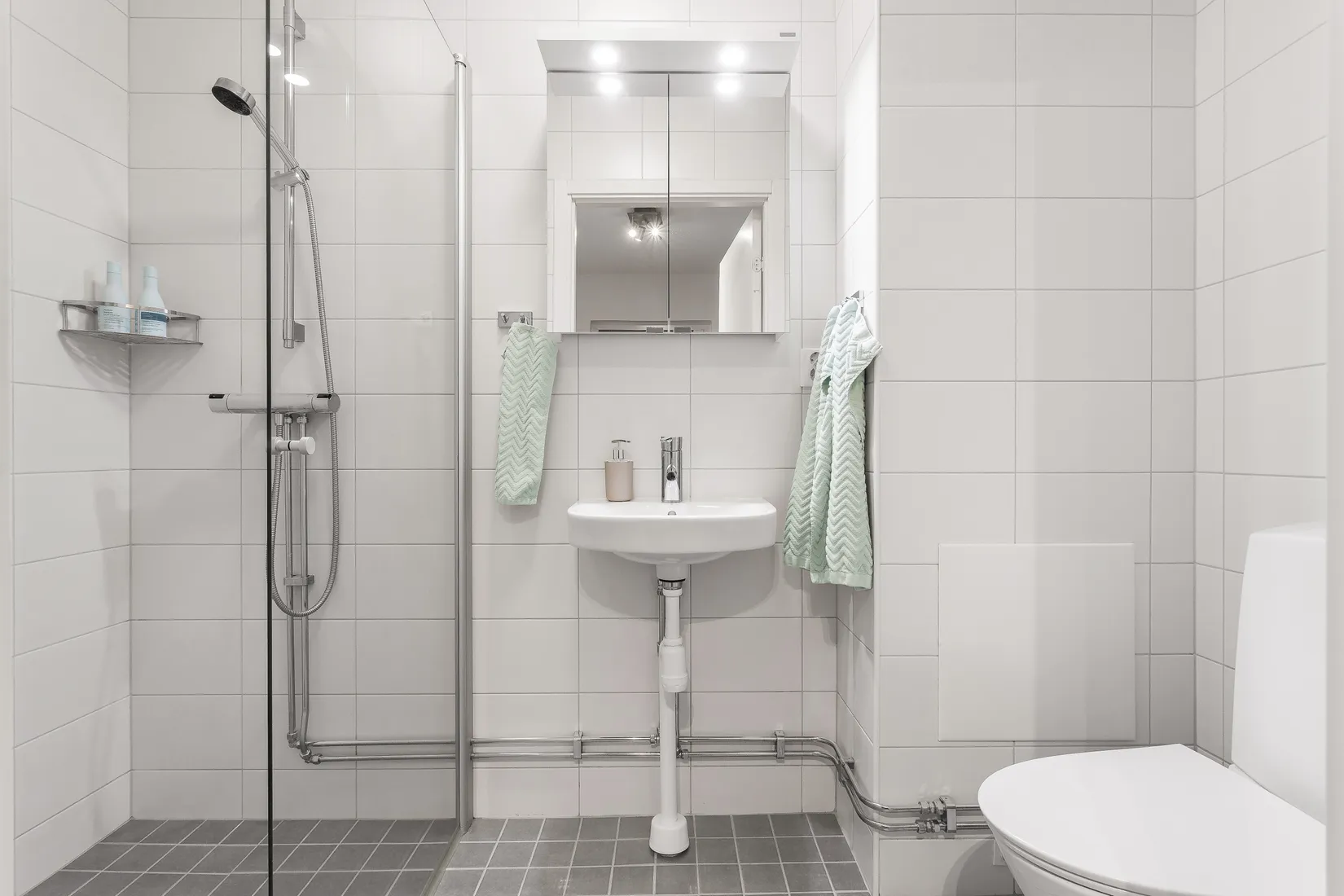 Bostadsrätt, Östersundsgatan 2, Vån 1 (21015/1005), Vällingby Parkstad / Råcksta, Stockholm