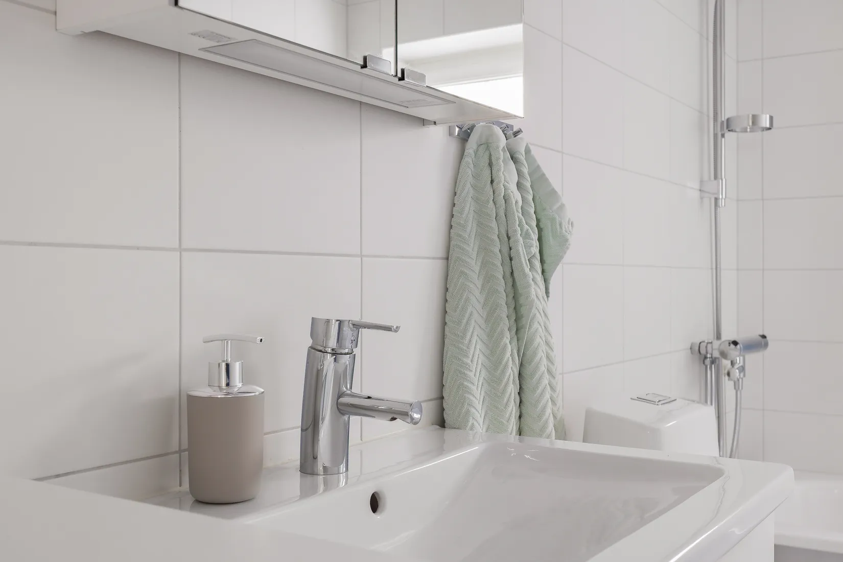 Bostadsrätt, Östersundsgatan 2, Vån 1 (21015/1005), Vällingby Parkstad / Råcksta, Stockholm