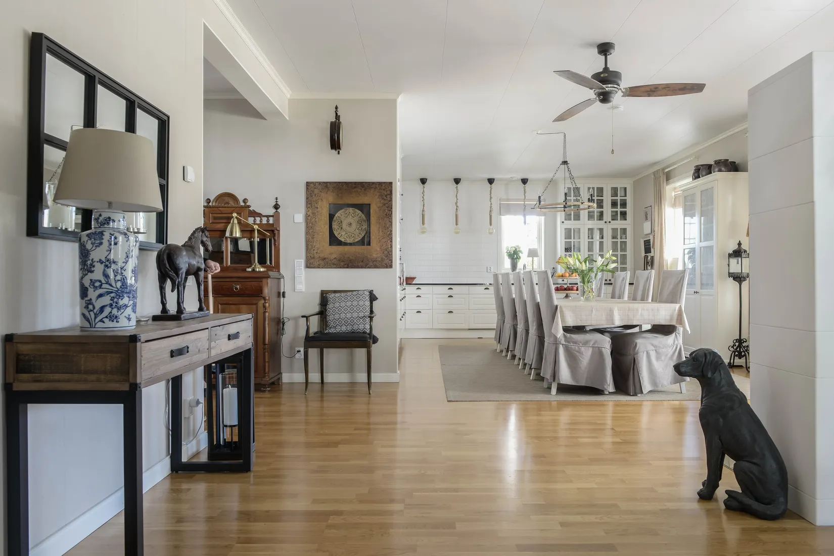 Villa, Björkebovägen 1, Kvicksund, Västerås