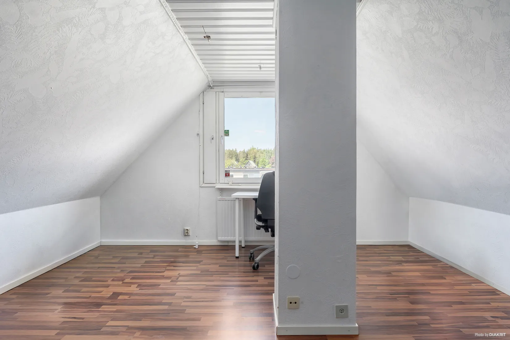 Radhus, Oxdansvägen 1, Brunna, Upplands-Bro