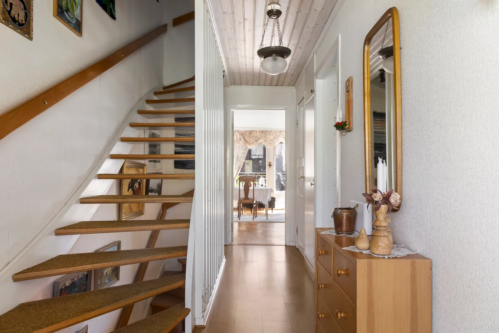 Villa, Radhus, Almhöjdsvägen 74, Tuve, Göteborg