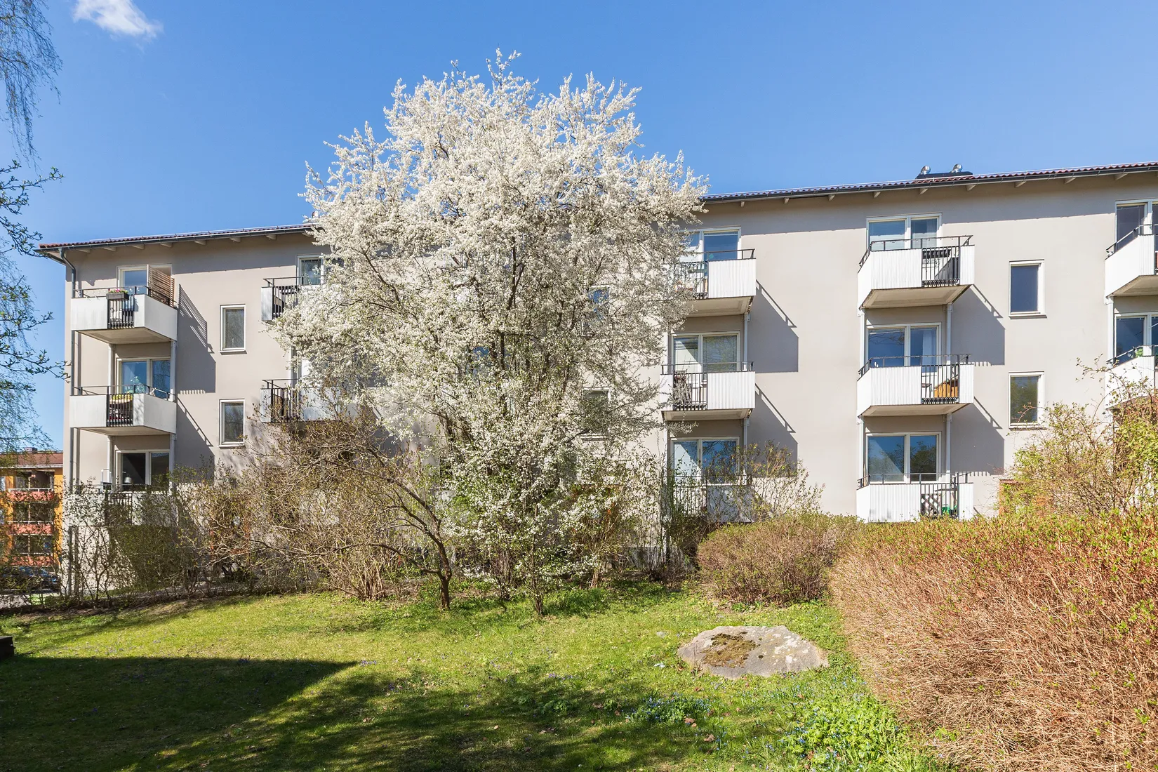 Bostadsrätt, Kvarnbacksvägen 103, vån 3/3, Riksby, Stockholm