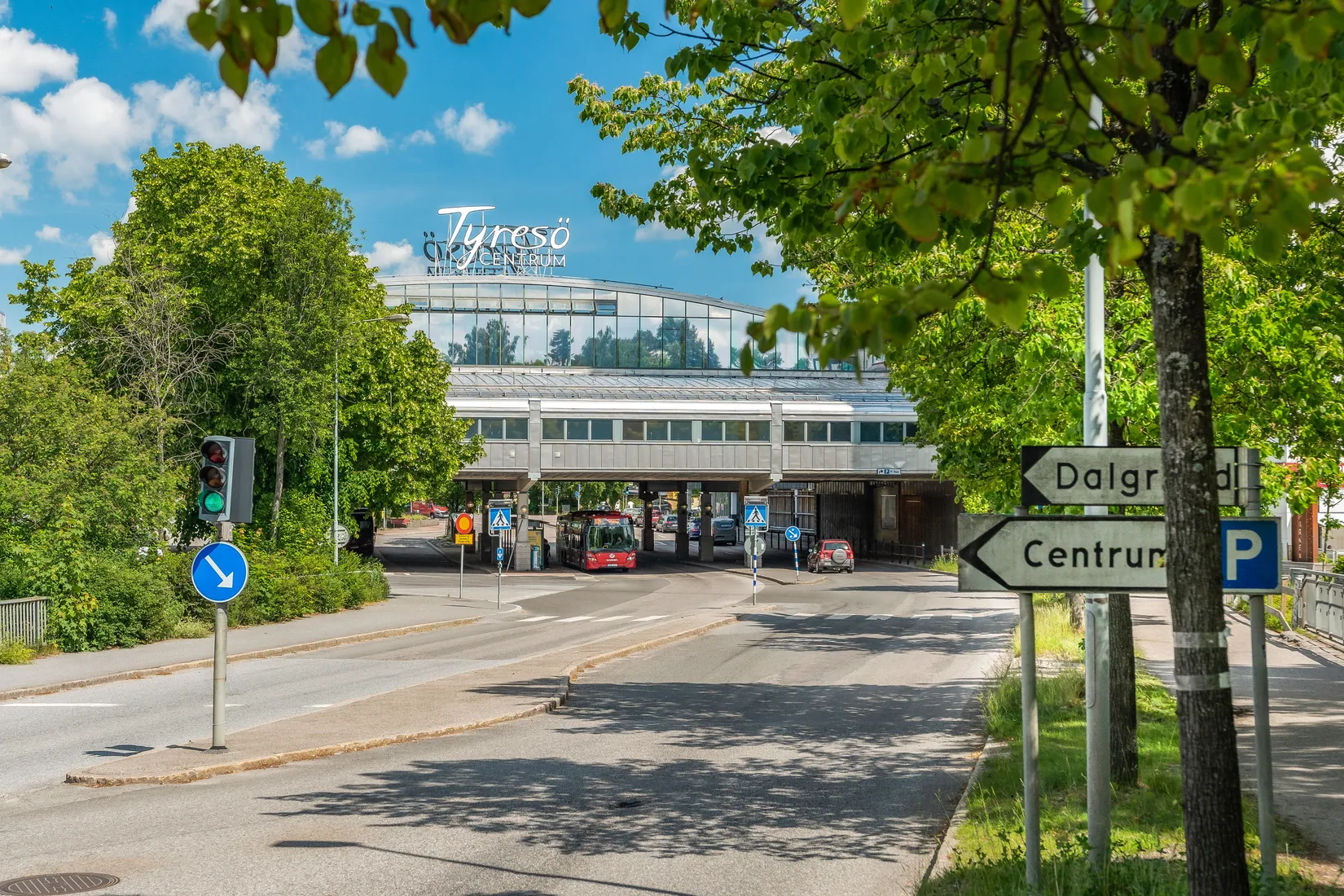 Villa, Radhus, Traktorvägen 23, Tyresö Centrum, Tyresö