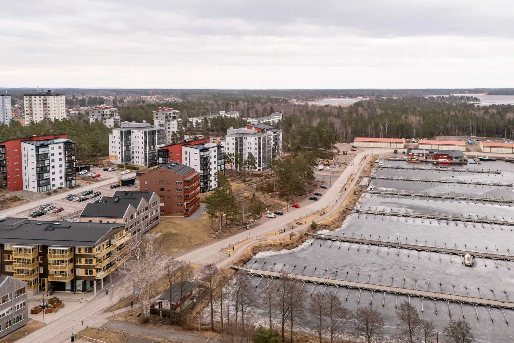 Bostadsrätt, Hamnvägen 9, Hammarö