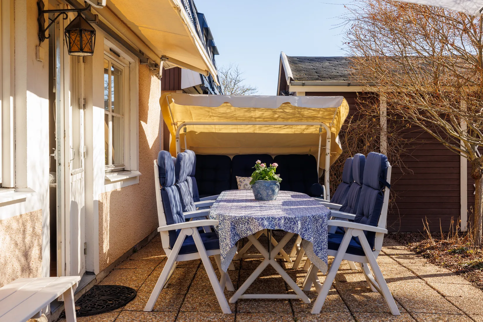 Villa, Radhus, Brevbäraregatan 11, Björkhaga, Örebro