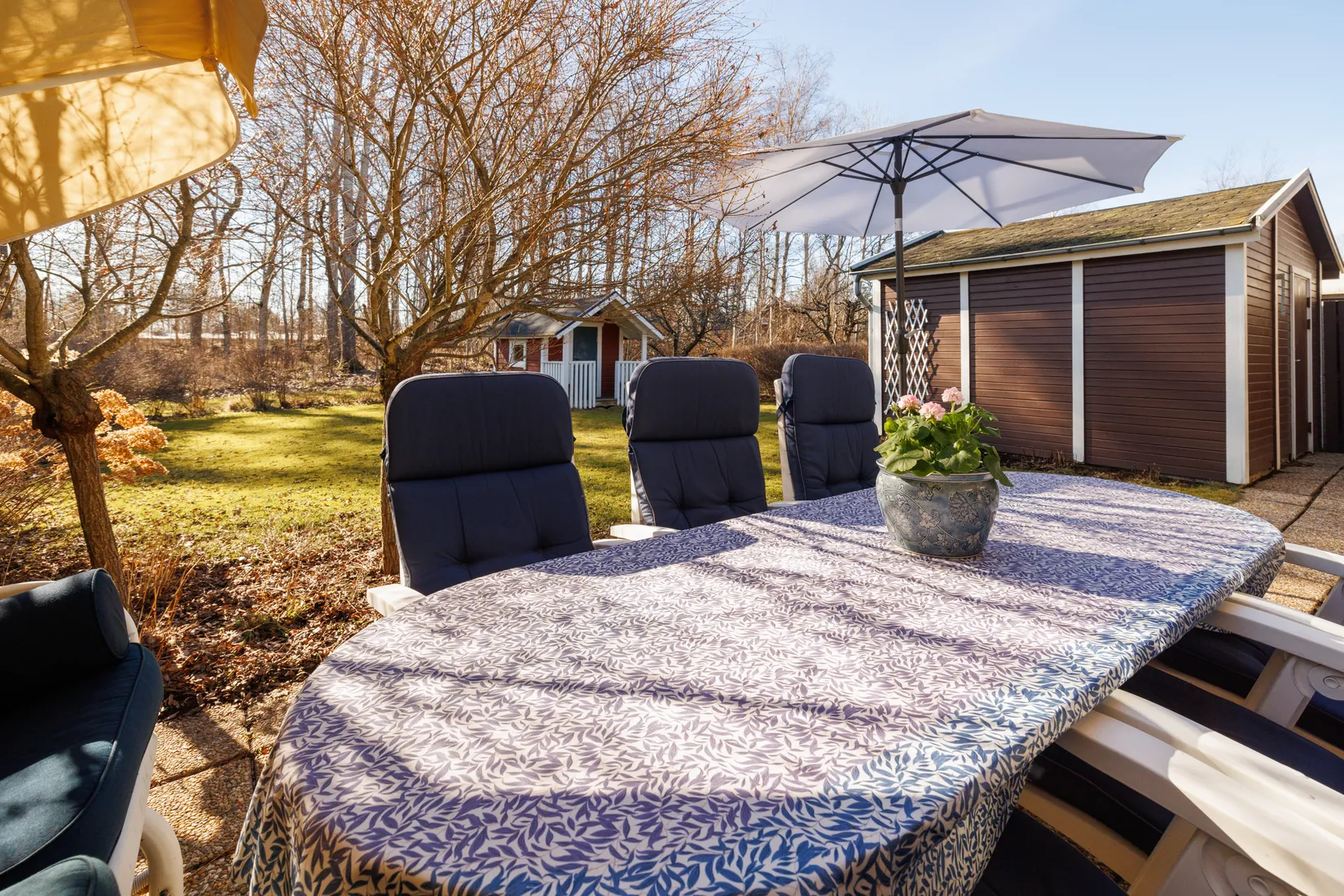 Villa, Radhus, Brevbäraregatan 11, Björkhaga, Örebro